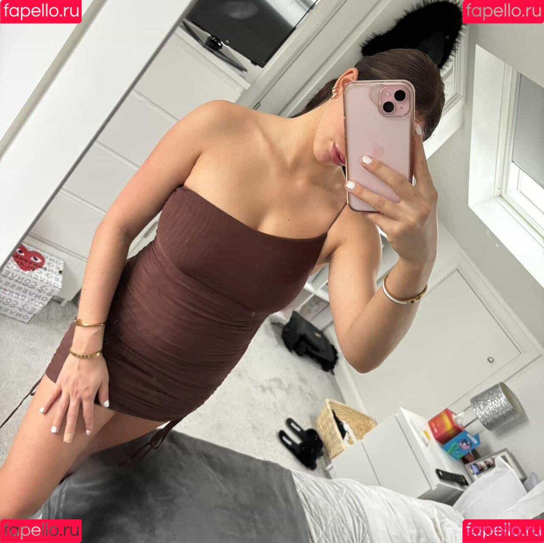 Liv Grace Onlyfans Photo Gallery 