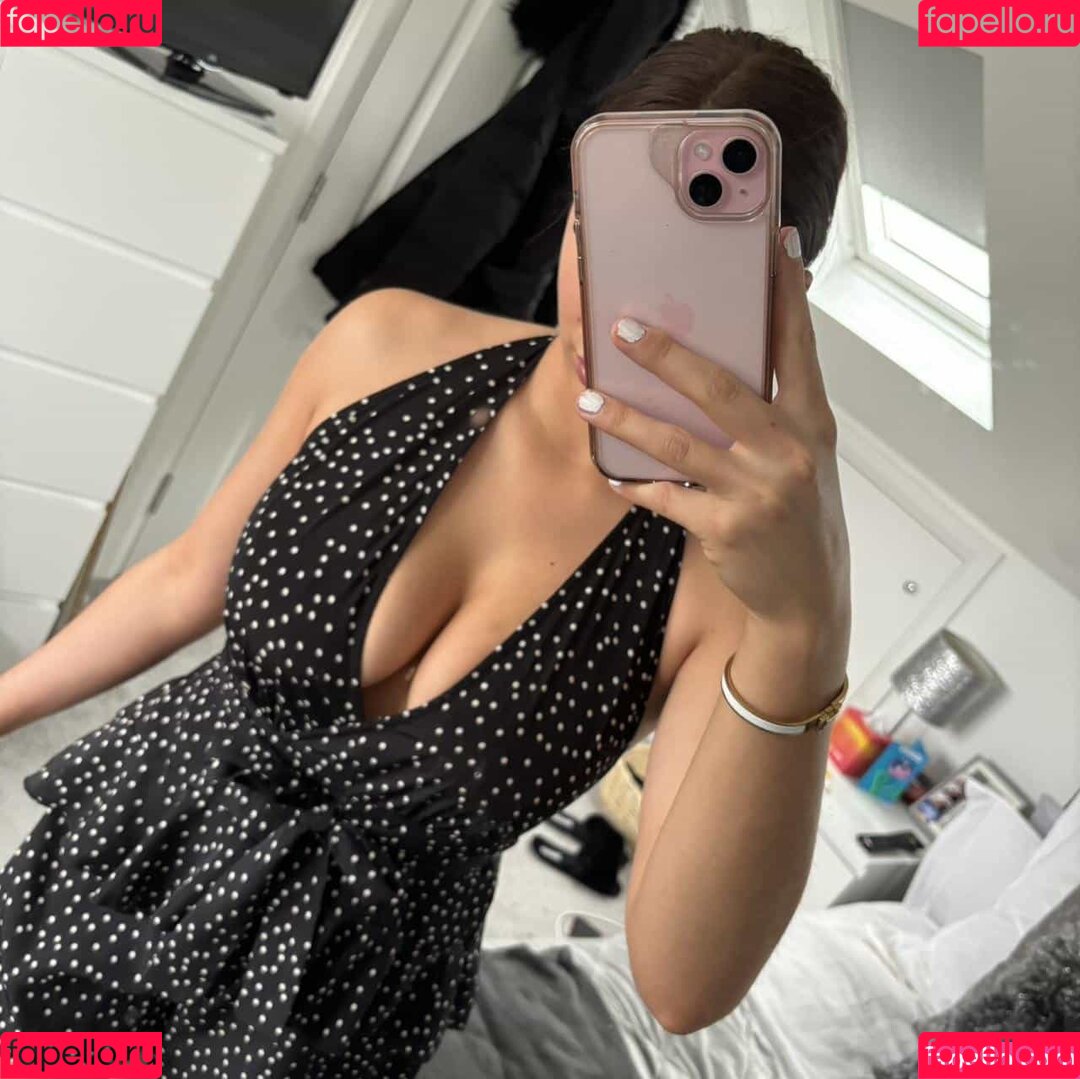 Liv Grace Onlyfans Photo Gallery 