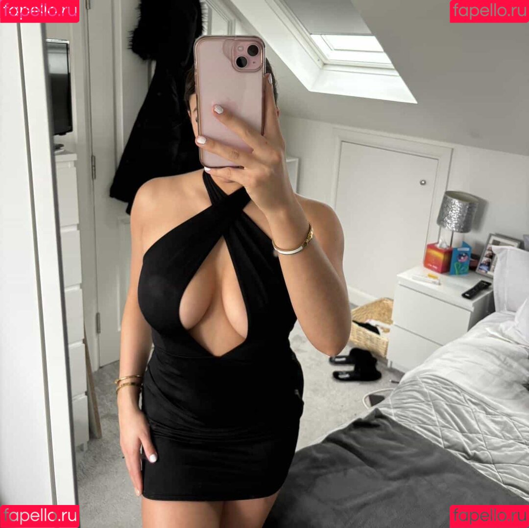 Liv Grace Onlyfans Photo Gallery 