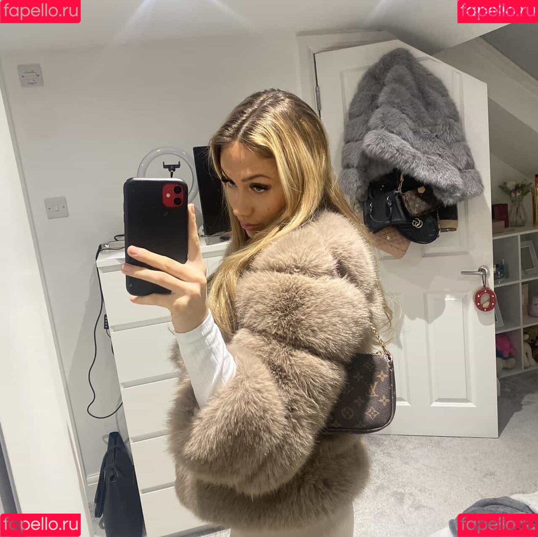 Liv Grace Onlyfans Photo Gallery 