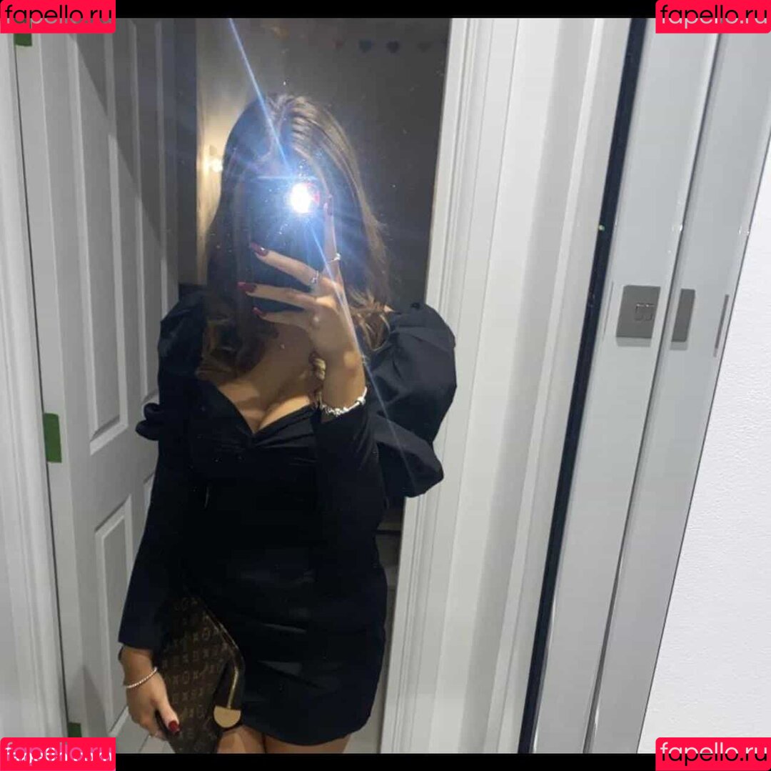 Liv Grace Onlyfans Photo Gallery 