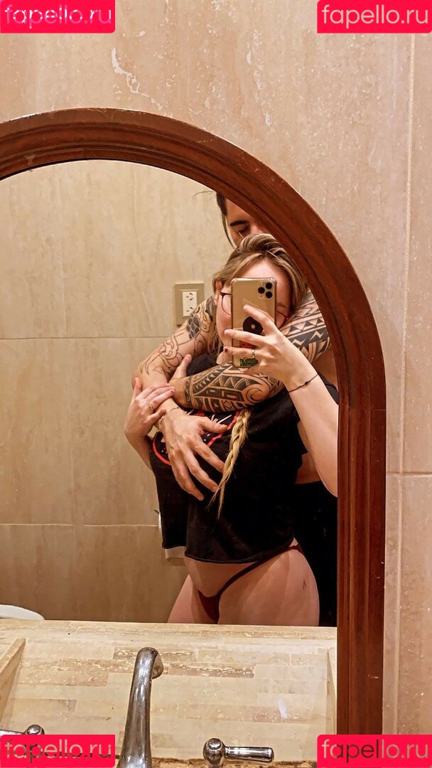 as_red99 Onlyfans Photo Gallery 