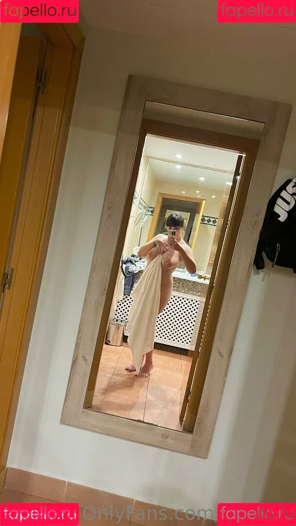 nefry92 Onlyfans Photo Gallery 
