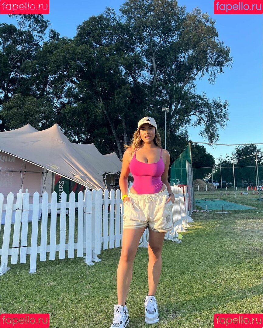 Tammy Lee Simpson Onlyfans Photo Gallery 