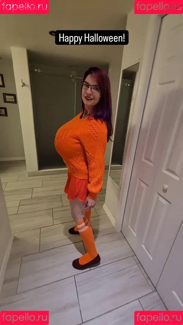 Heidi Corinne Onlyfans Photo Gallery 