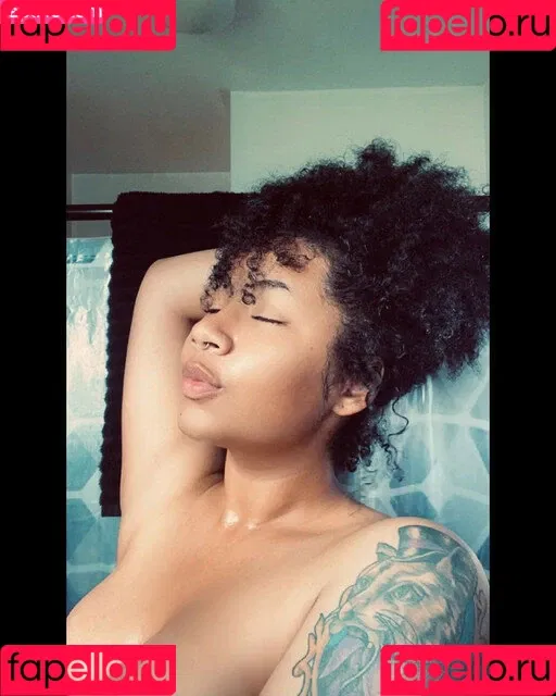 Elusivemulatto Onlyfans Photo Gallery 