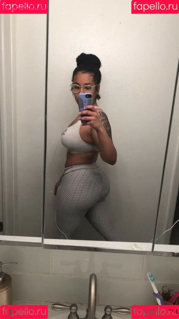 Elusivemulatto Onlyfans Photo Gallery 