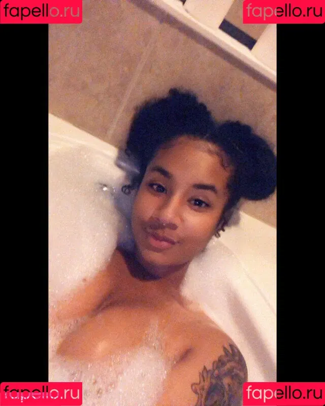Elusivemulatto Onlyfans Photo Gallery 