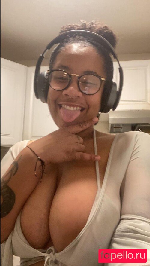 Elusivemulatto Nude Onlyfans Photo 25