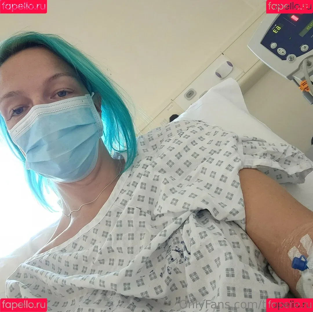 twistress Onlyfans Photo Gallery 
