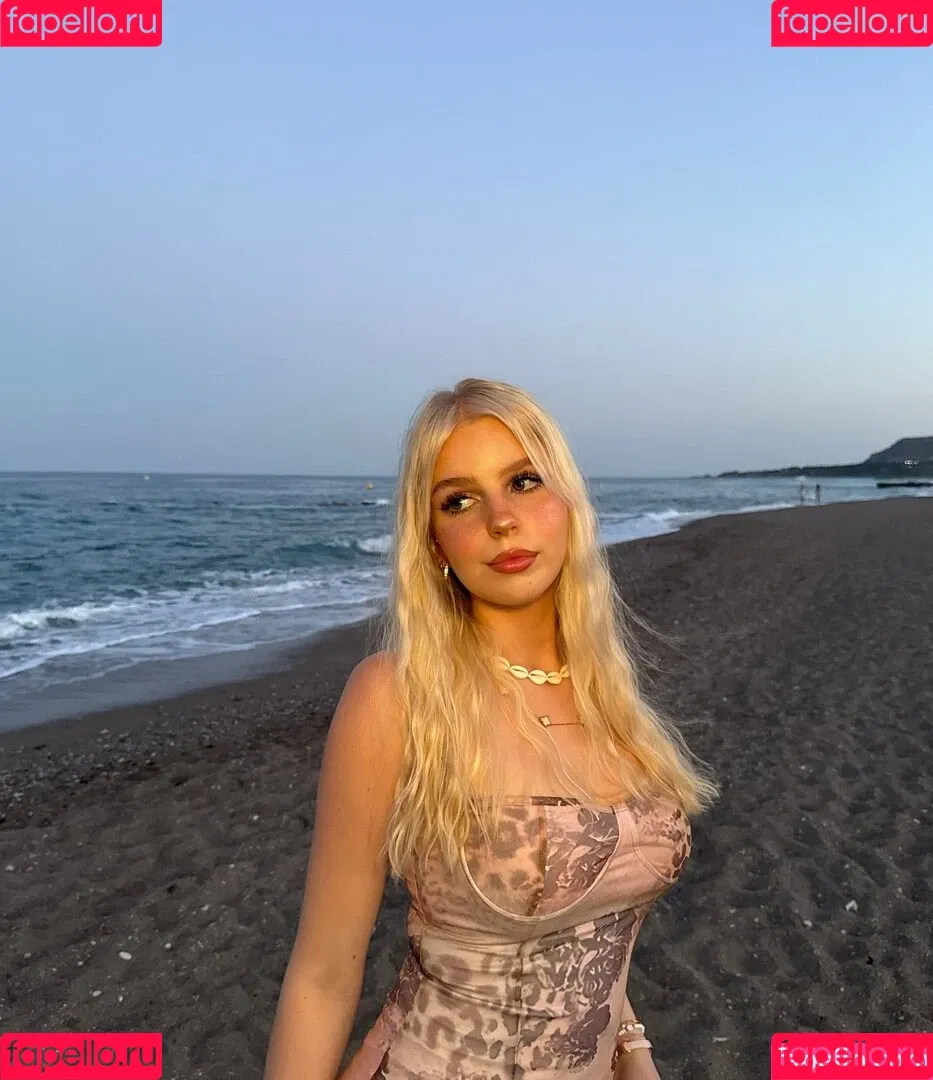 x05miaa Onlyfans Photo Gallery 