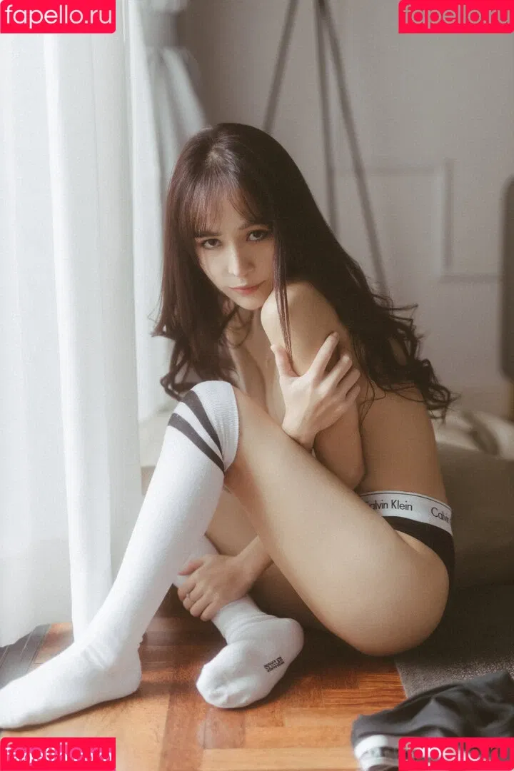 Tonnam Poottawan Onlyfans Photo Gallery 