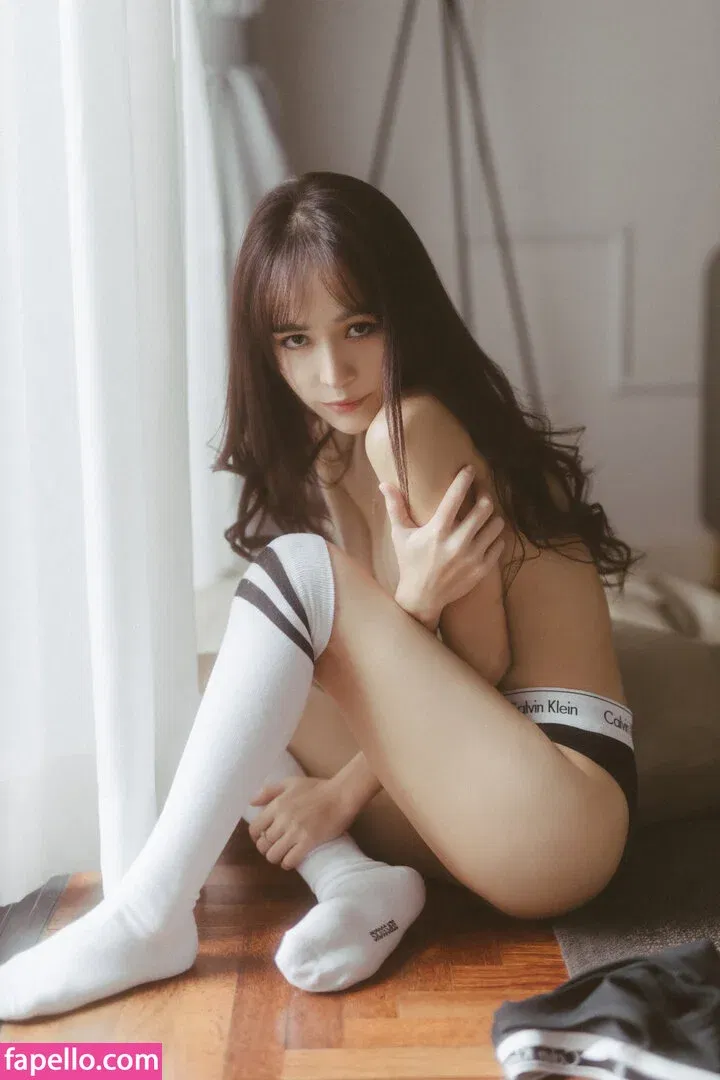 Tonnam Poottawan Onlyfans Photo Gallery 