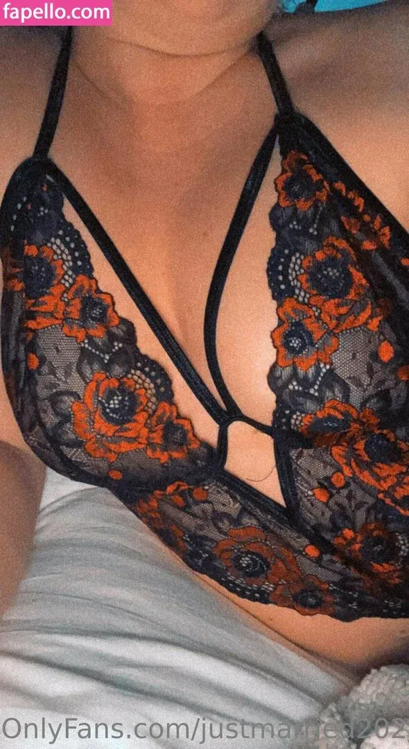 justmarried2022 Onlyfans Photo Gallery 