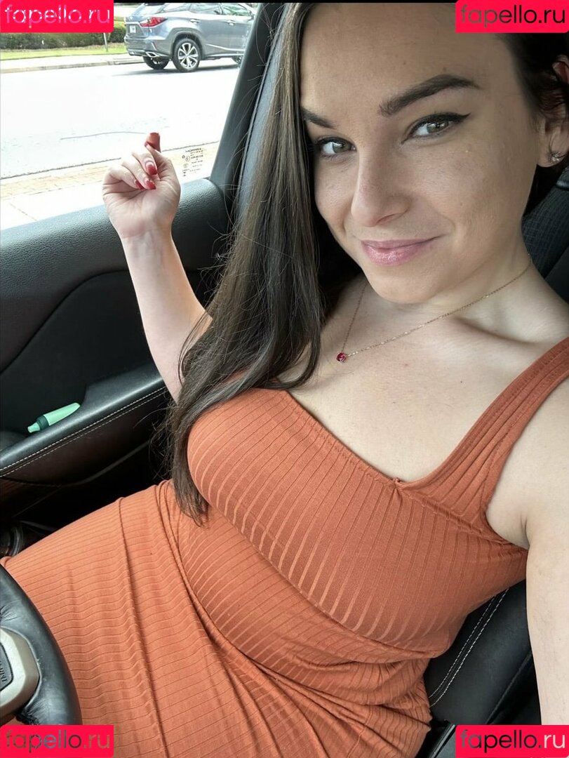 Kelly Maverick Onlyfans Photo Gallery 