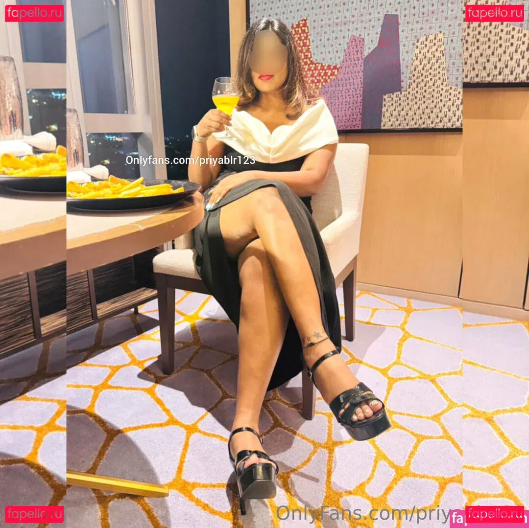 priyablr123 Onlyfans Photo Gallery 
