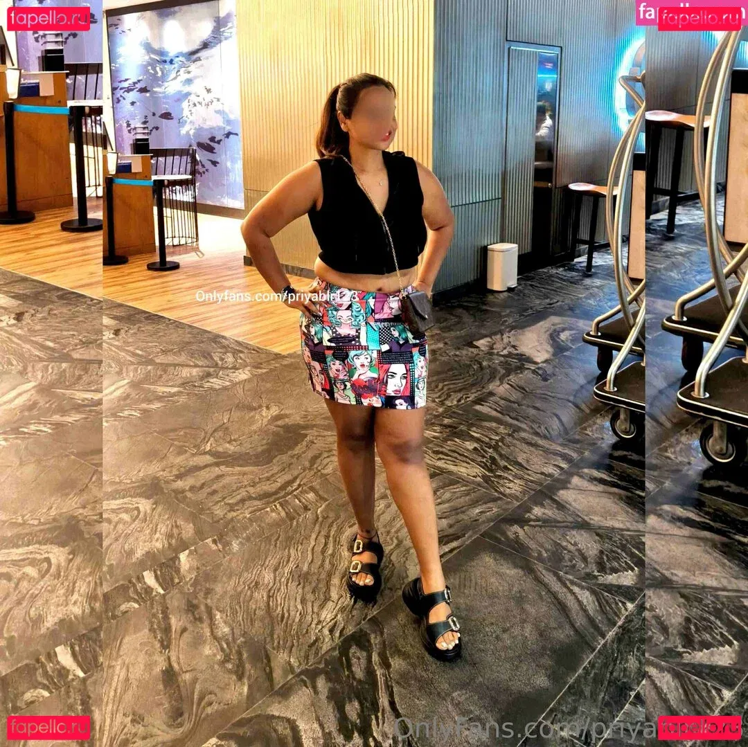 priyablr123 Onlyfans Photo Gallery 