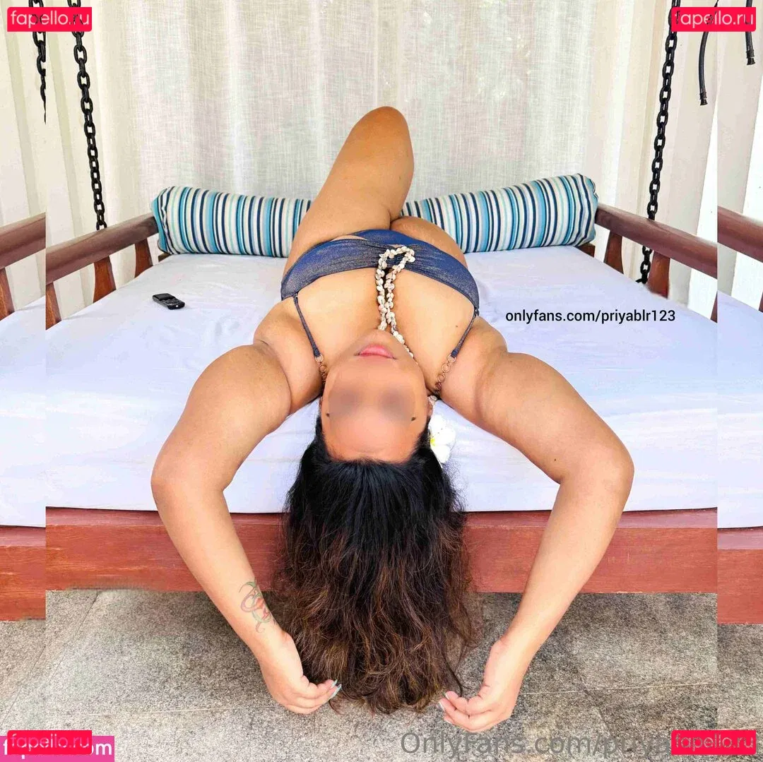 priyablr123 Onlyfans Photo Gallery 