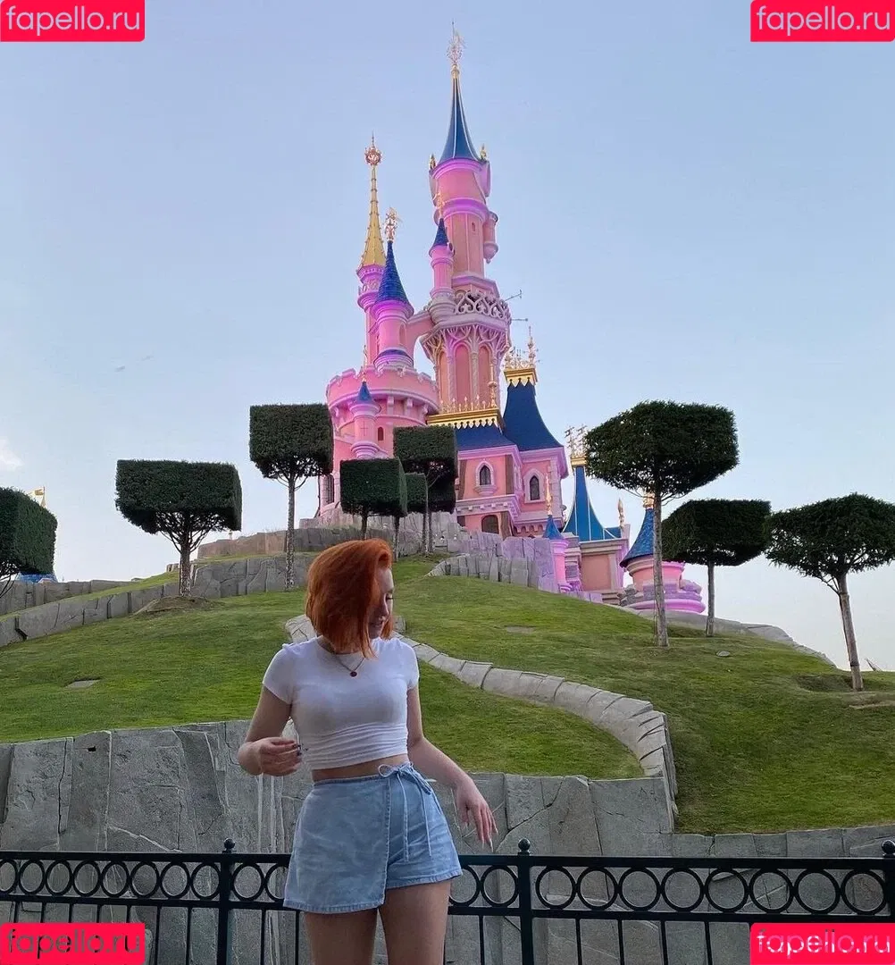 Miss Cherry Onlyfans Photo Gallery 