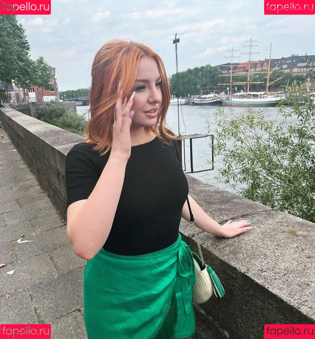 Miss Cherry Onlyfans Photo Gallery 