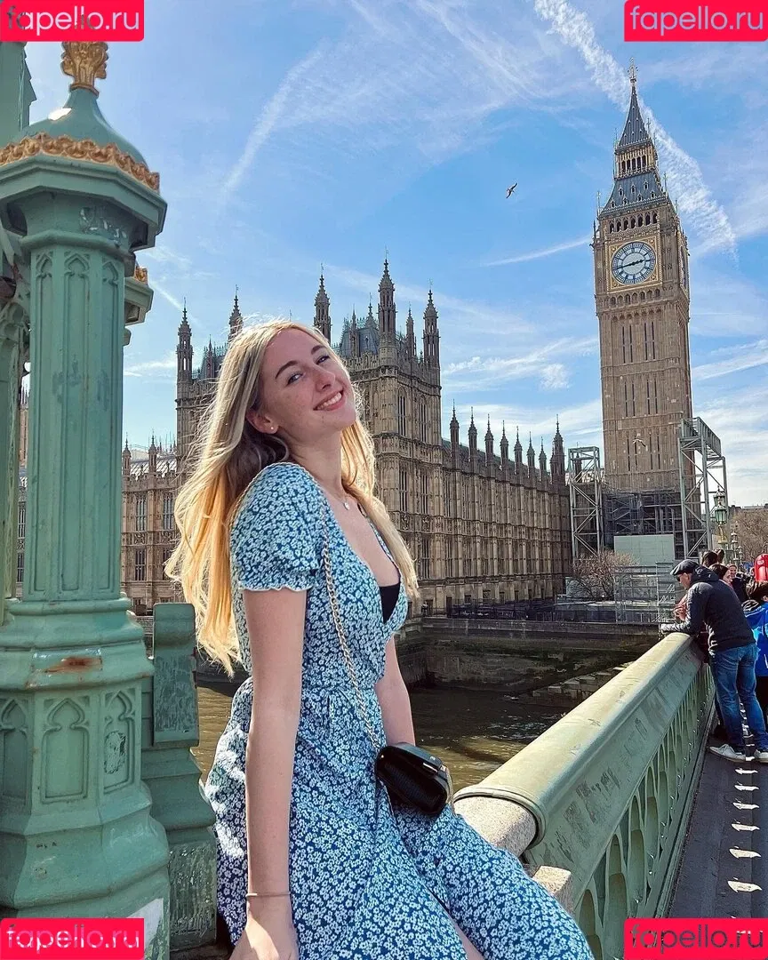 Sina-Marie Reen Onlyfans Photo Gallery 