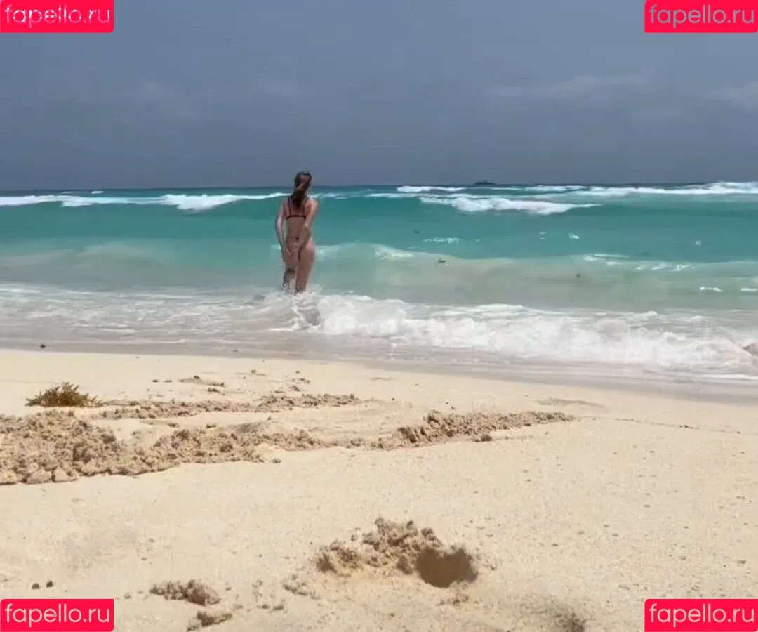 Sina-Marie Reen Onlyfans Photo Gallery 
