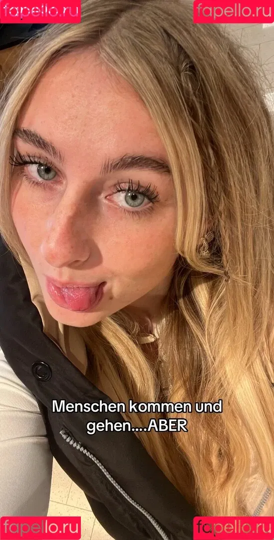 Sina-Marie Reen Onlyfans Photo Gallery 