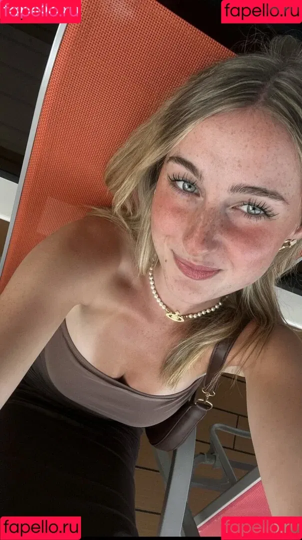 Sina-Marie Reen Onlyfans Photo Gallery 