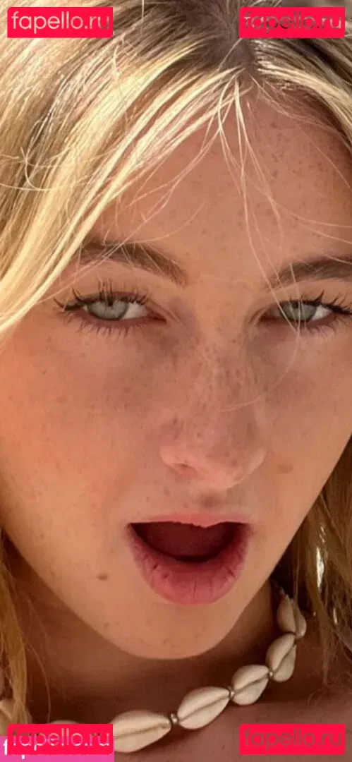 Sina-Marie Reen Onlyfans Photo Gallery 