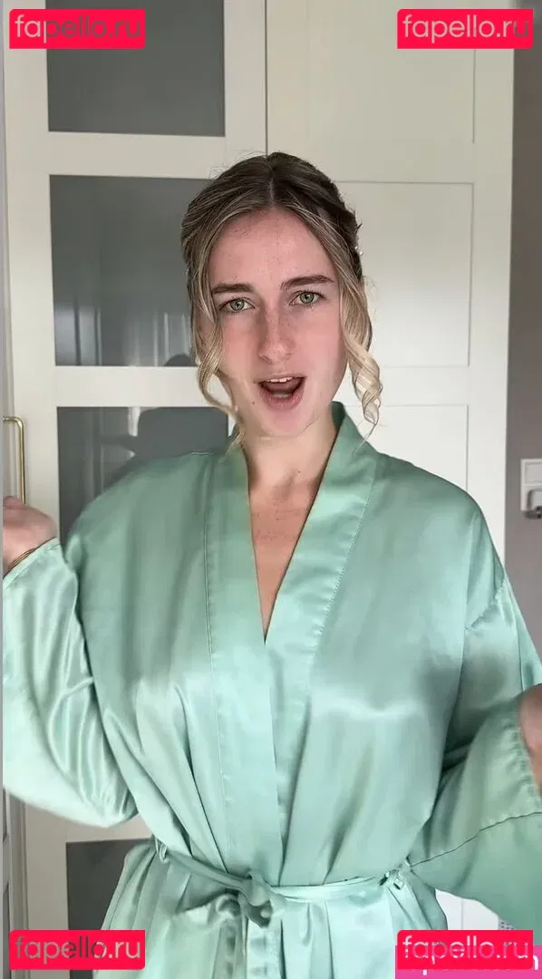 Sina-Marie Reen Onlyfans Photo Gallery 