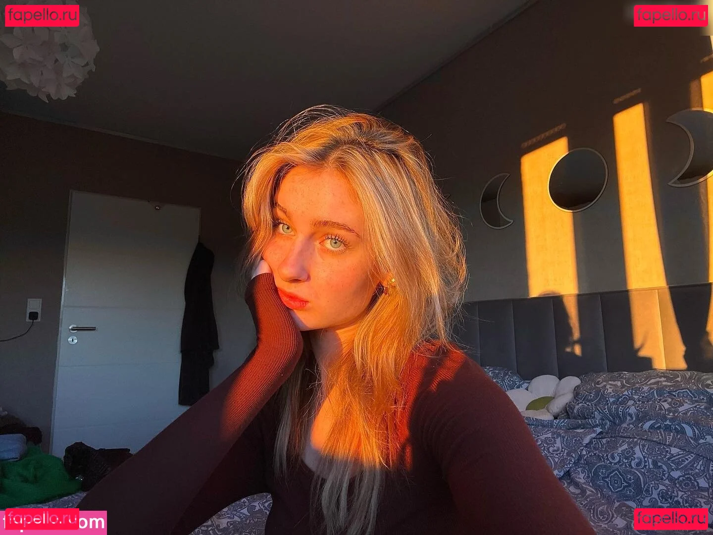 Sina-Marie Reen Onlyfans Photo Gallery 