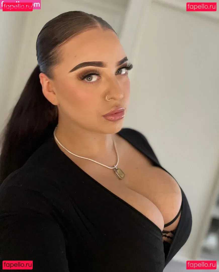 elouise_please Onlyfans Photo Gallery 