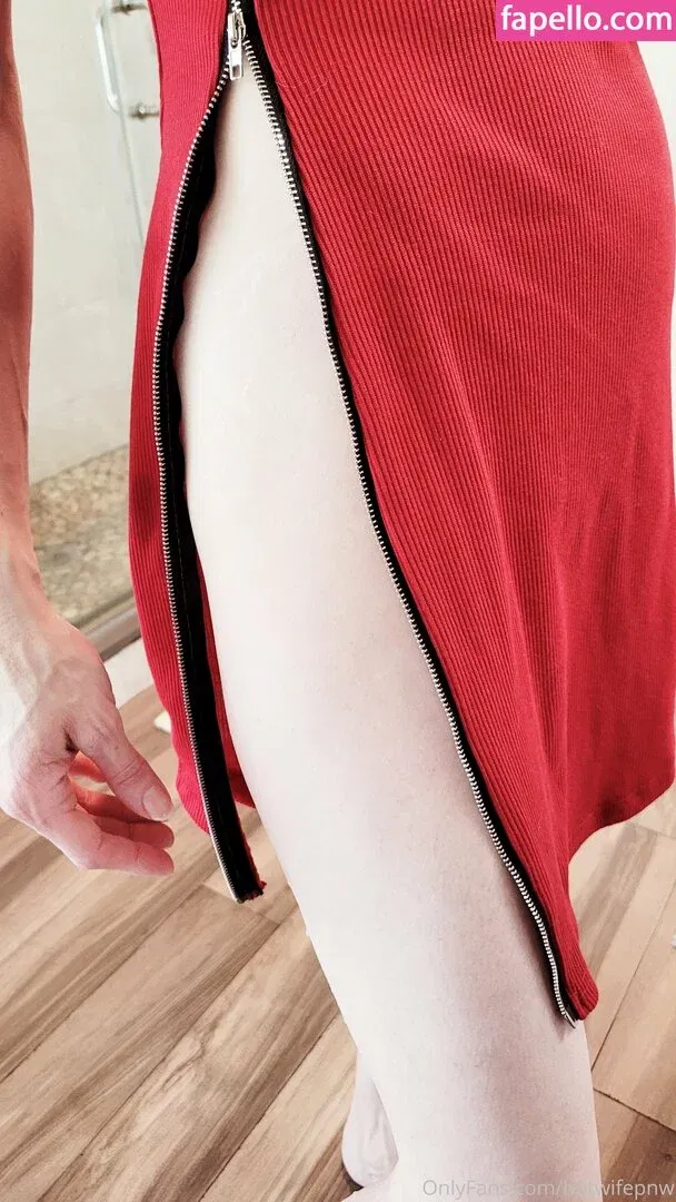 hotwifepnw Onlyfans Photo Gallery 