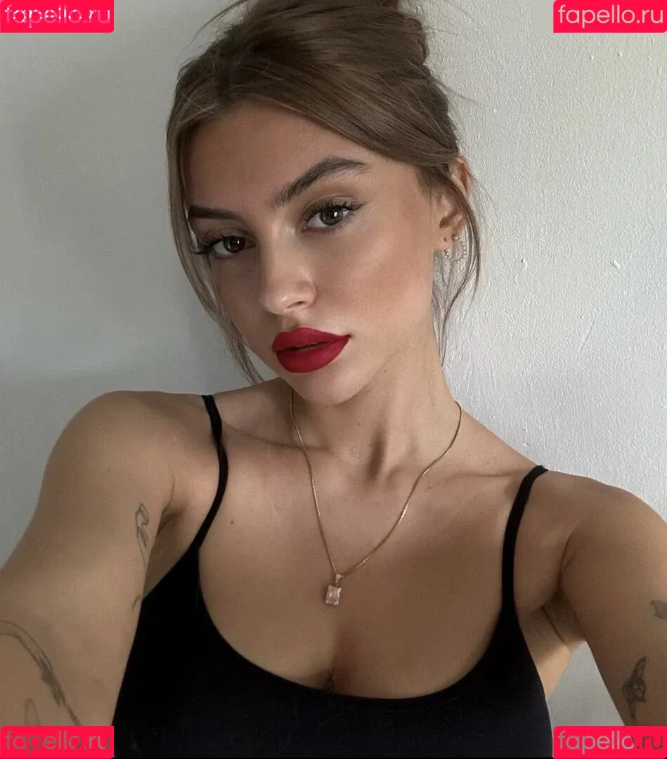 linuschka Onlyfans Photo Gallery 