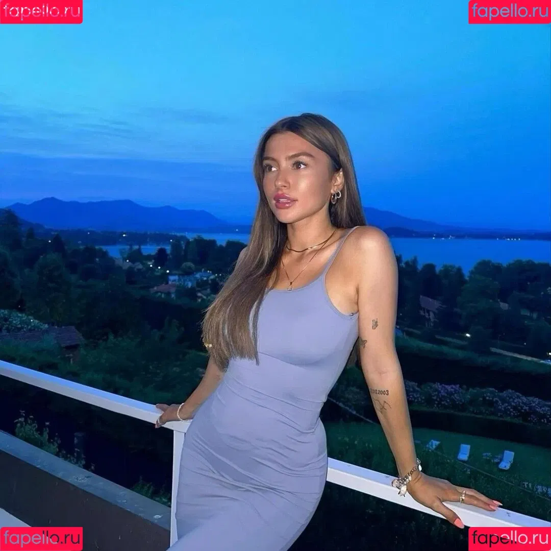 linuschka Onlyfans Photo Gallery 