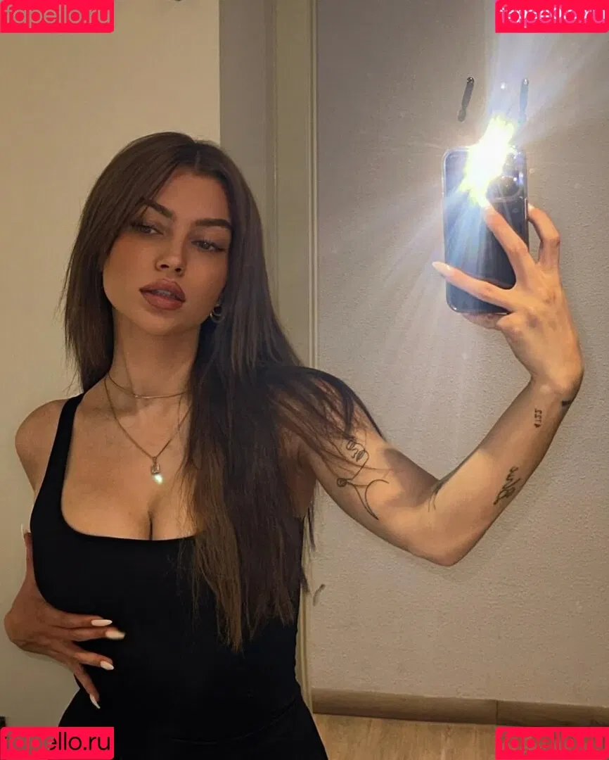 linuschka Onlyfans Photo Gallery 