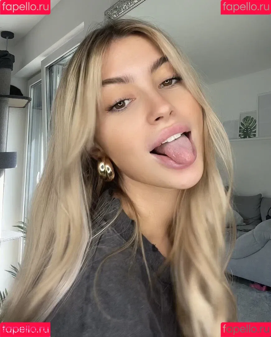 linuschka Onlyfans Photo Gallery 