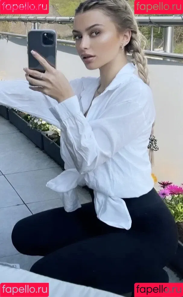 linuschka Onlyfans Photo Gallery 