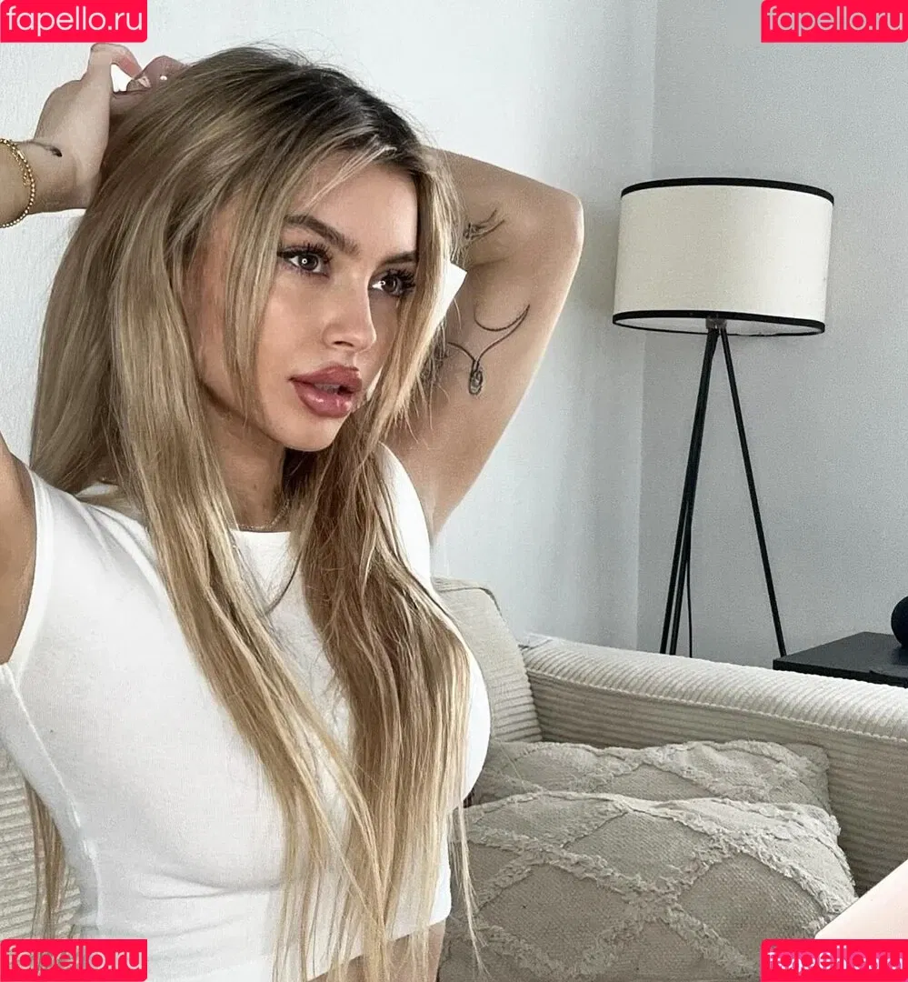 linuschka Onlyfans Photo Gallery 