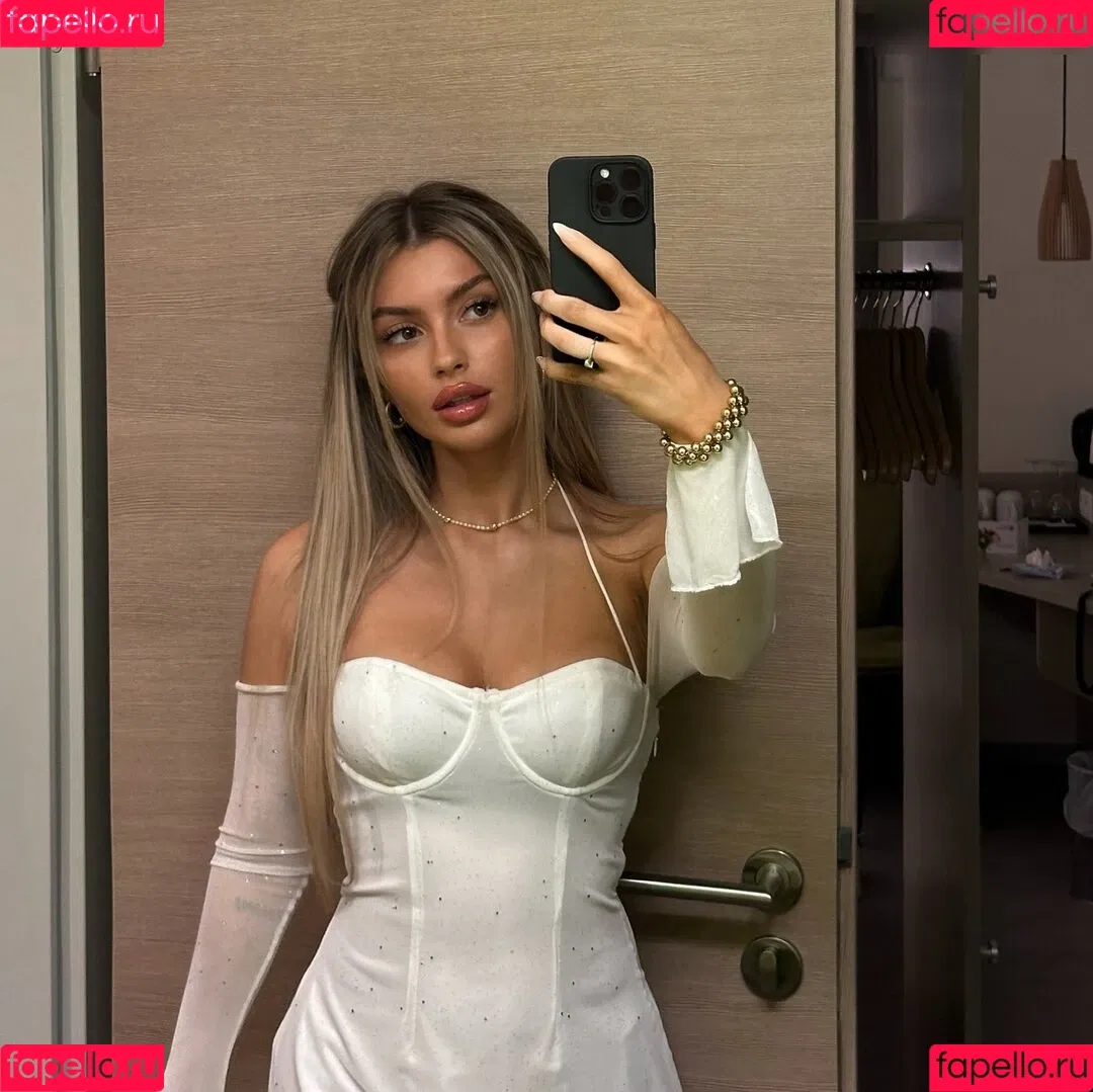 linuschka Onlyfans Photo Gallery 