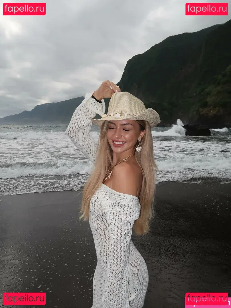 linuschka Onlyfans Photo Gallery 