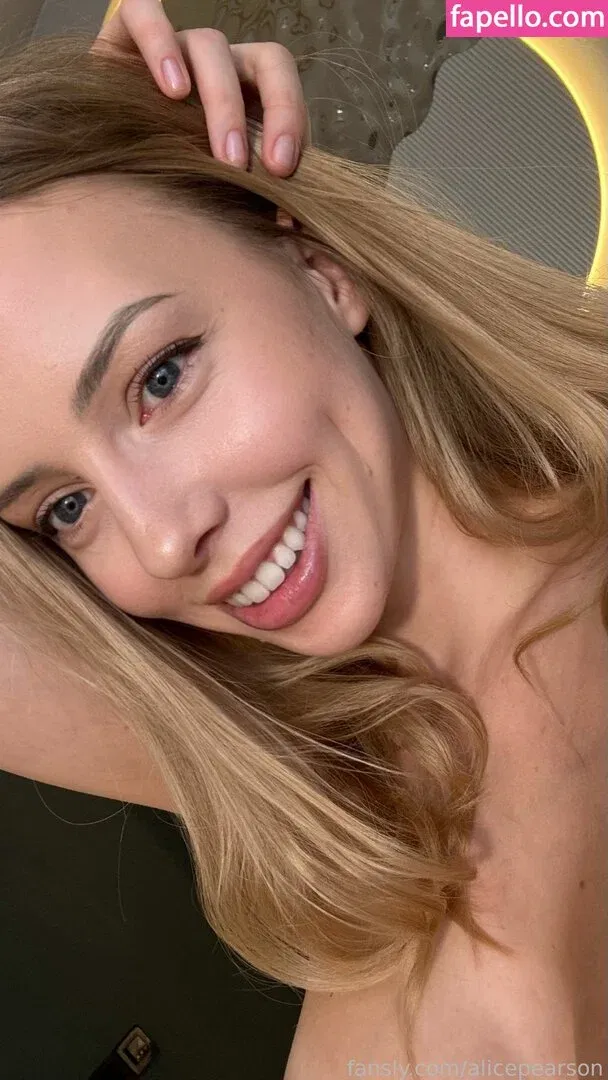 Alice Pearson Onlyfans Photo Gallery 