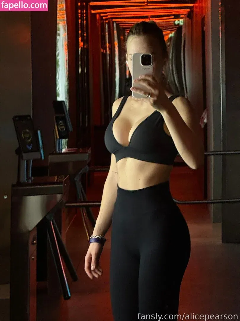 Alice Pearson Onlyfans Photo Gallery 