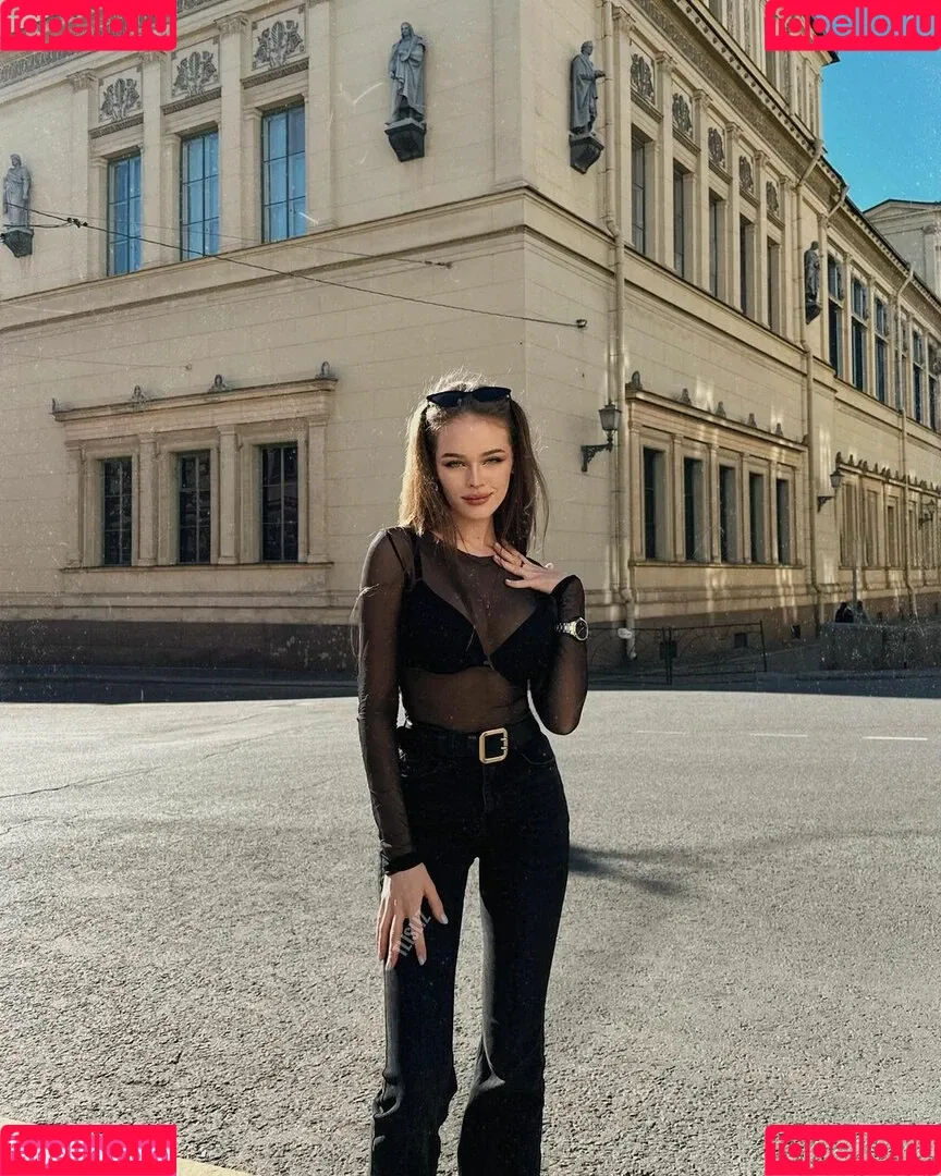 tlisliz Onlyfans Photo Gallery 