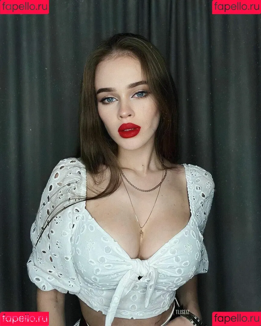 tlisliz Onlyfans Photo Gallery 
