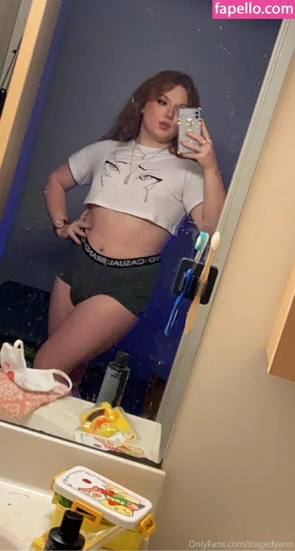 tragedyann Onlyfans Photo Gallery 