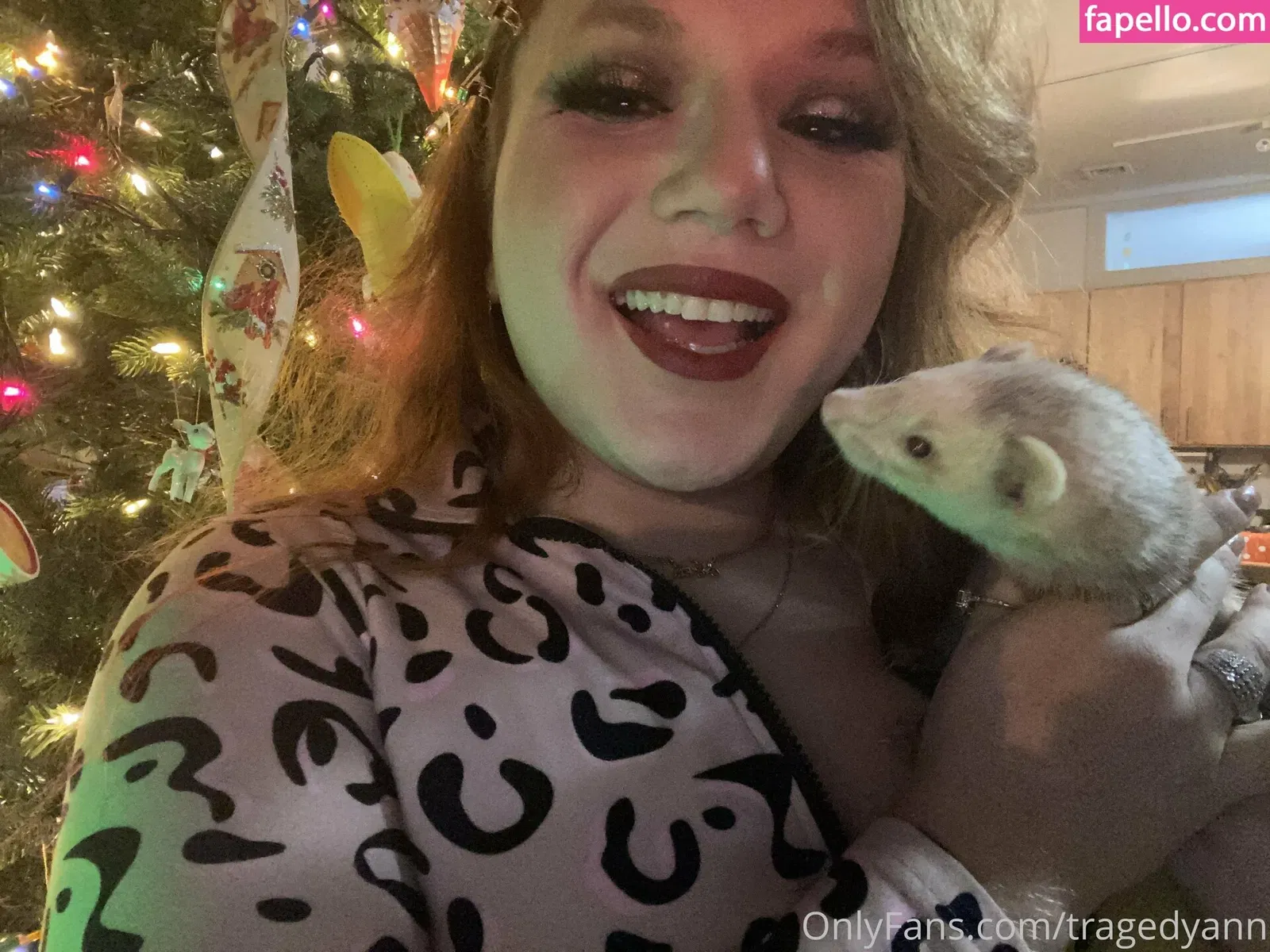 tragedyann Onlyfans Photo Gallery 