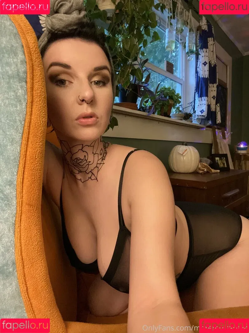 moremoiraxoxo Onlyfans Photo Gallery 