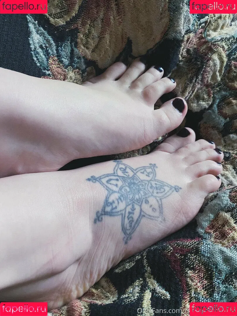 moremoiraxoxo Onlyfans Photo Gallery 