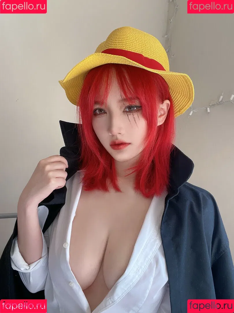 Rakukoooo Onlyfans Photo Gallery 